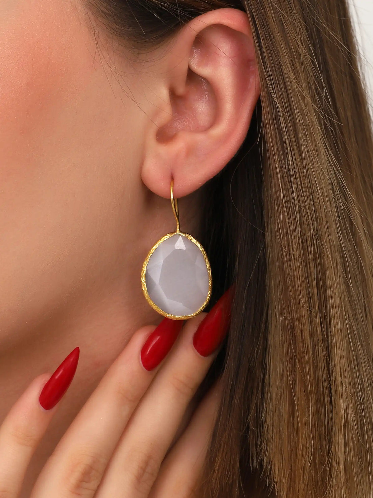 Gold Grey Faceted Stone Drop Earrings – Elegant Oval Hook Design