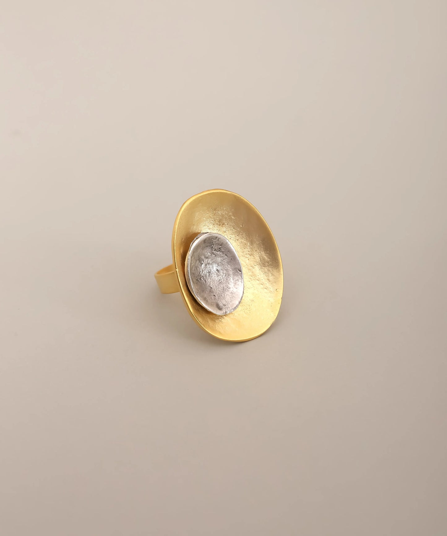 Gold Oval Dish Silver Center Ring
