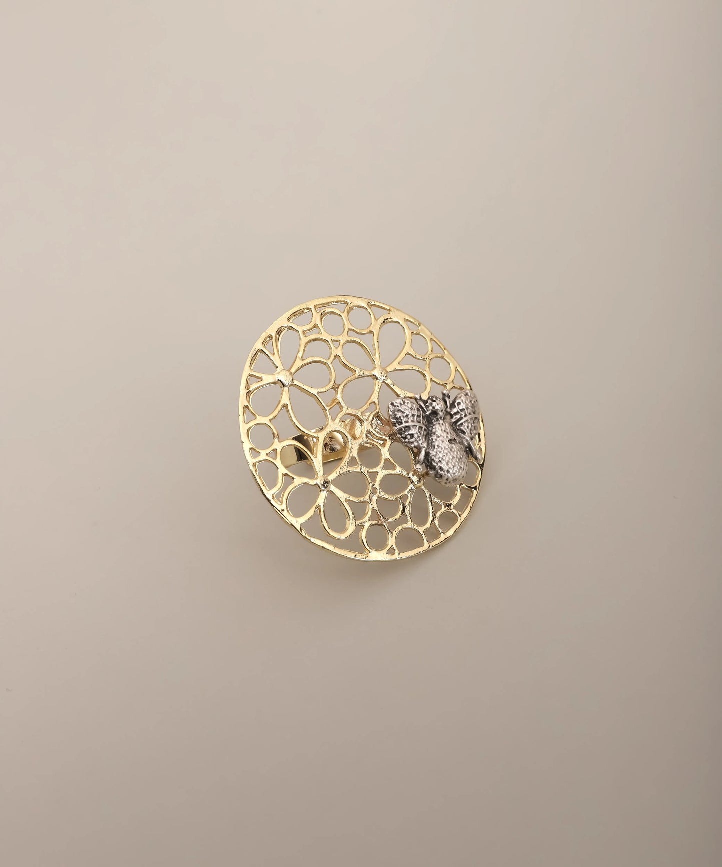 Gold Floral Lattice Bee Ring