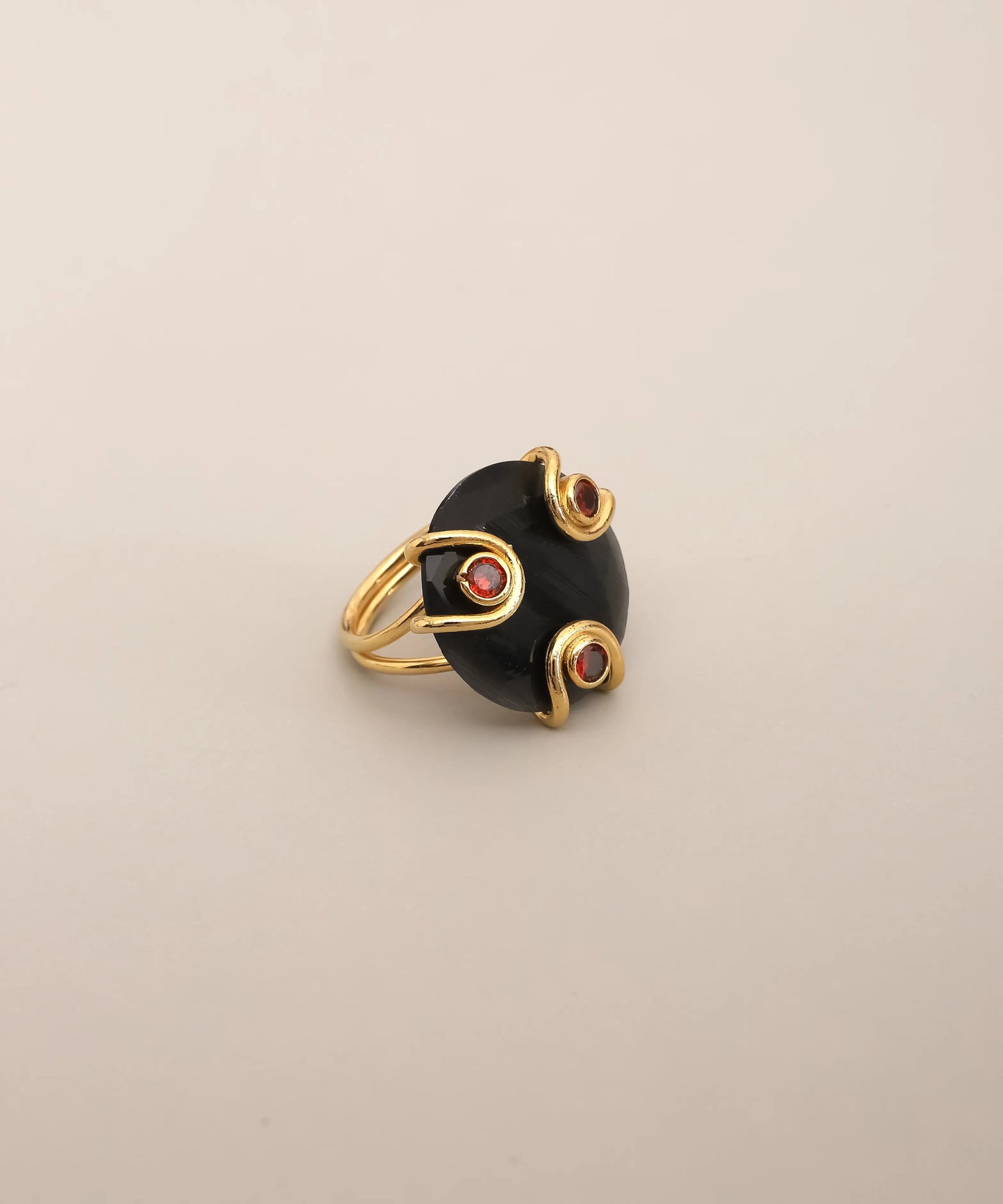 Black Stone Red Detail Adjustable Ring