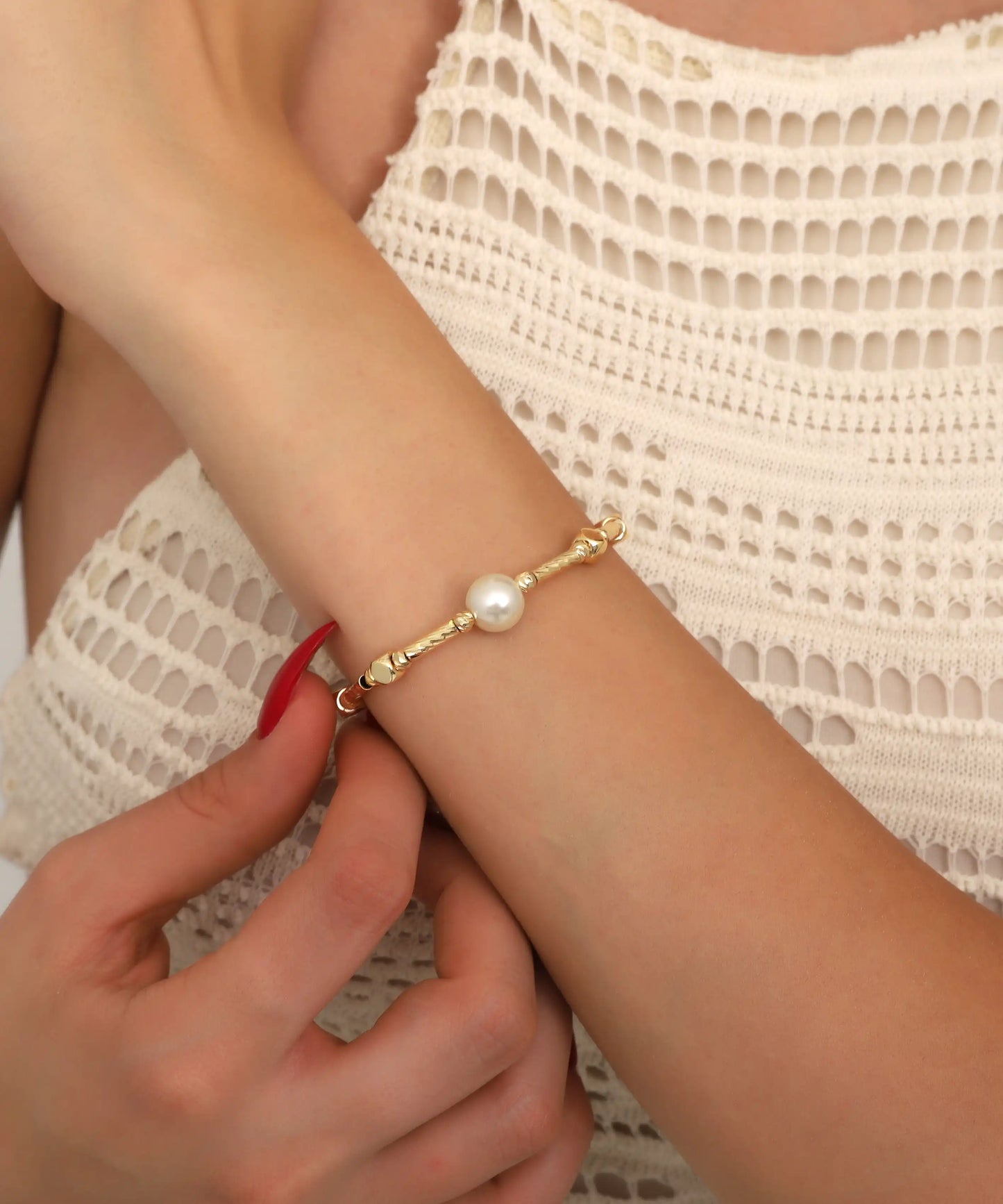 Gold Plated Pearl Center Bracelet