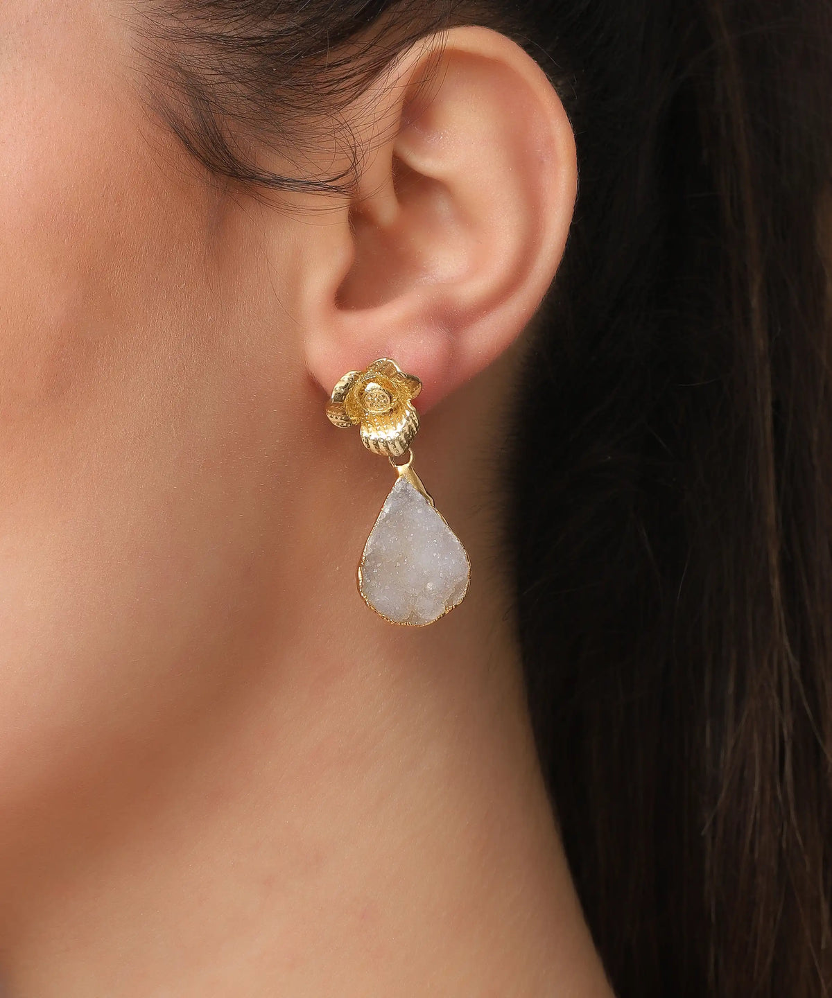 Floral Druzy Drop Gold Earrings – Elegant White Stone Teardrop Earrings with Textured Flower Detail