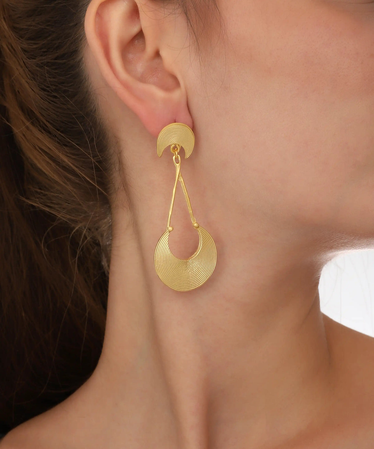 Gold Etched Teardrop Disc Dangle Earrings