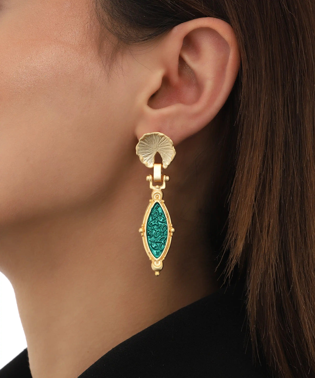 Emerald Texture Vintage Drop Earrings