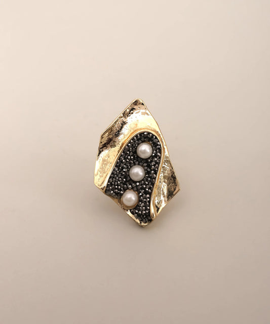Black Crystal Pearl Modern Art Ring Gold Adjustable