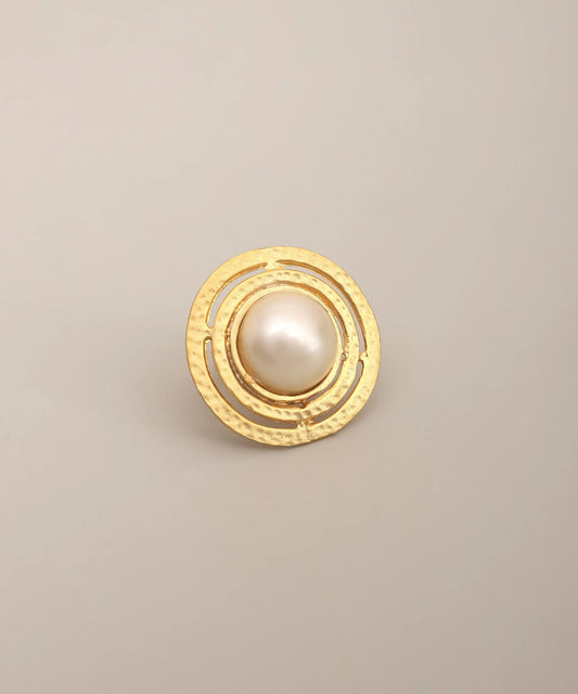 Hammered Gold Pearl Circle Statement Ring