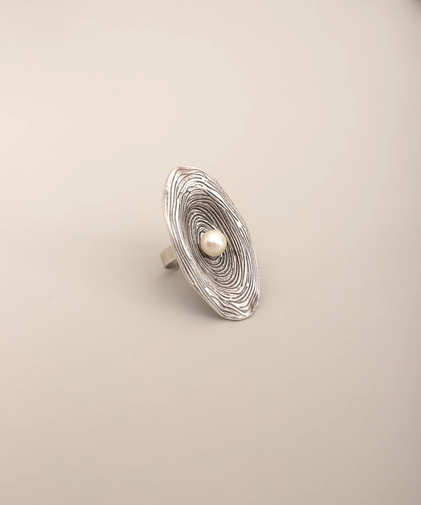 Spiral Texture Pearl Statement Ring