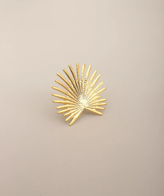 Gold Sunburst Fan Ring