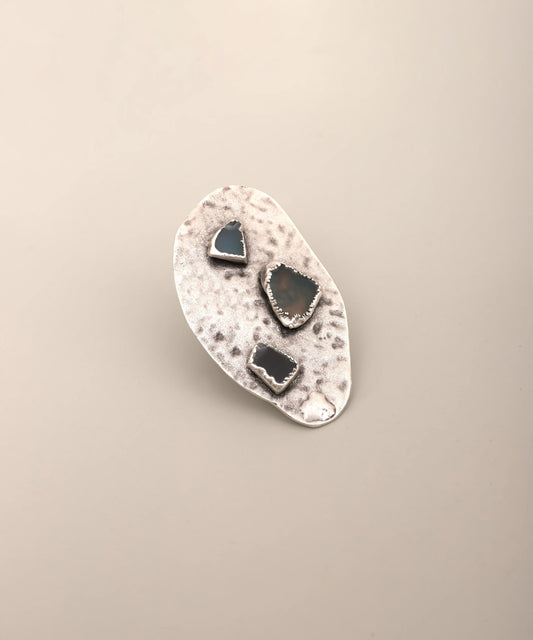 Oval Stone Textured Ring