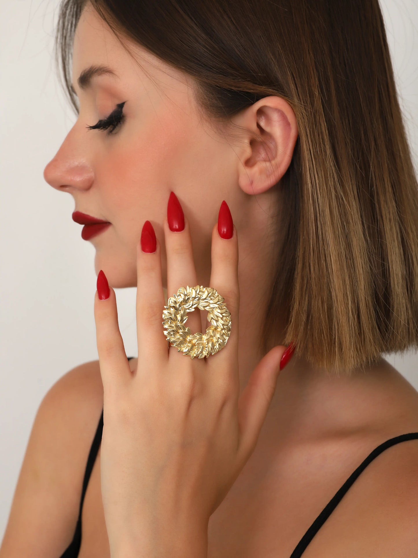 Gold Leaf Wreath Statement Ring