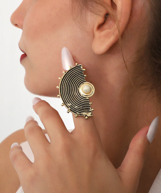 Black Gold Concentric Pearl Statement Ring