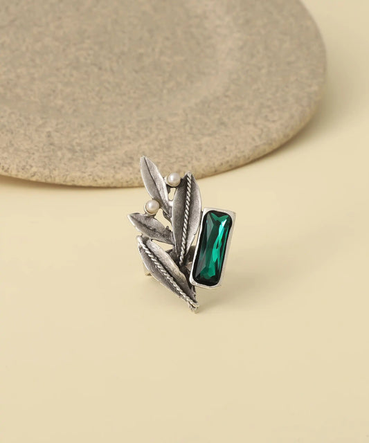 Leaf Emerald Stone Ring